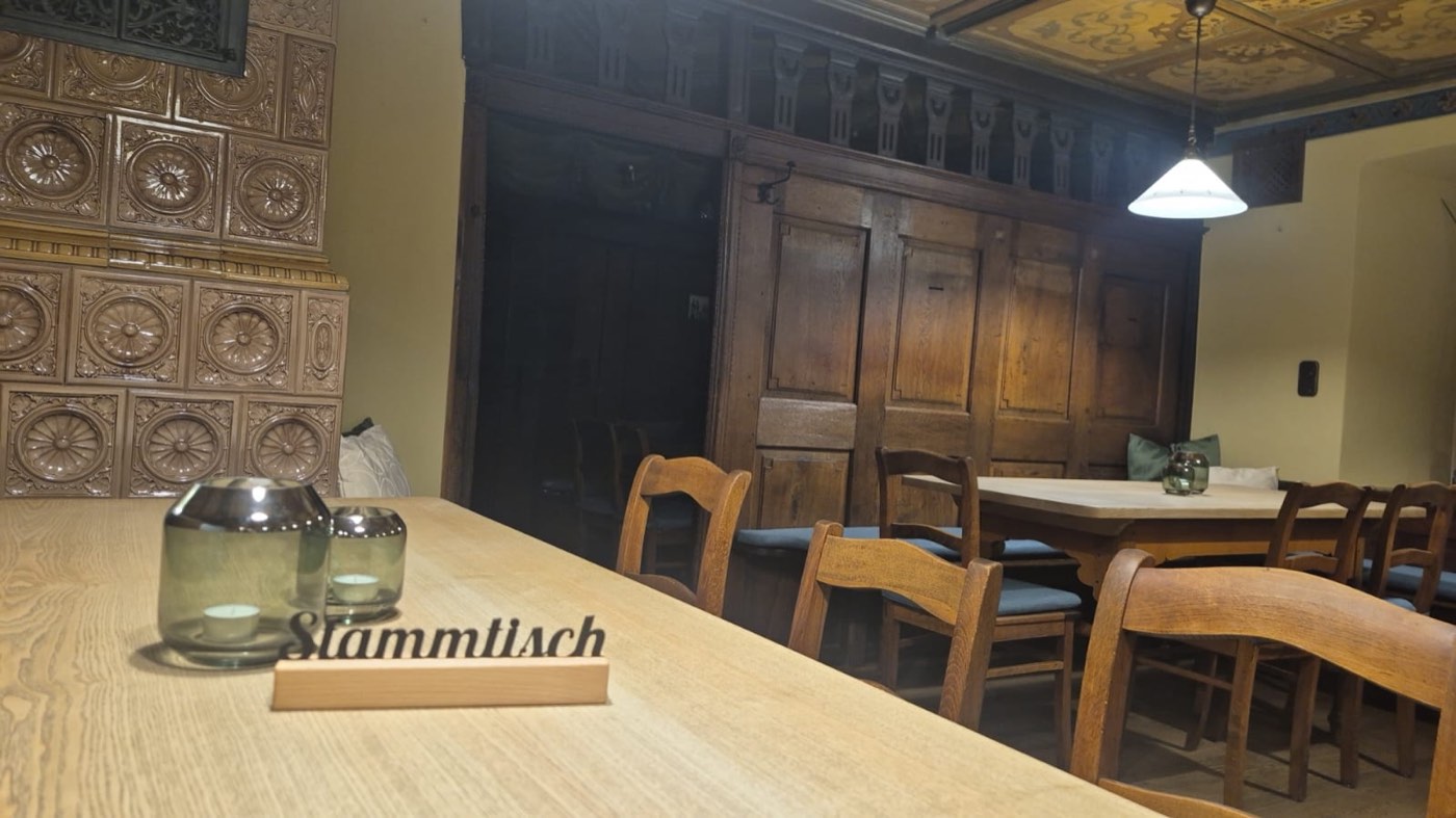 Stammtisch am Kachelofen